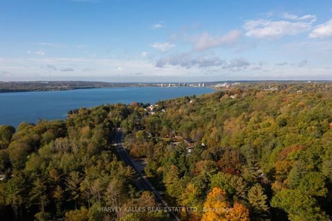 Photo 7 at 6 Georgina Drive, North Shore, Barrie