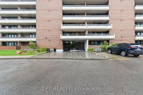 Photo 3 at 1910 - 15 Torrance Road, Eglinton East, Toronto
