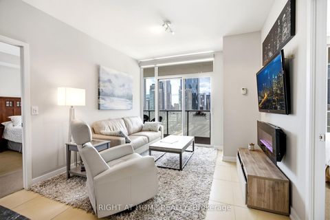 Photo 4 at 1801 - 1 Market Street, Waterfront Communities C8, Toronto