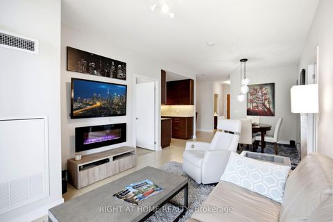 Photo 12 at 1801 - 1 Market Street, Waterfront Communities C8, Toronto
