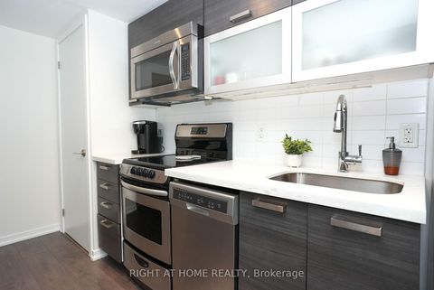 Photo 15 at 938 - 68 Abell Street, Little Portugal, Toronto