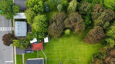 Photo 3 at 204 Cox Mill Road, Painswick North, Barrie