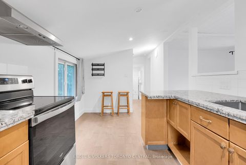 Photo 18 at 204 Cox Mill Road, Painswick North, Barrie
