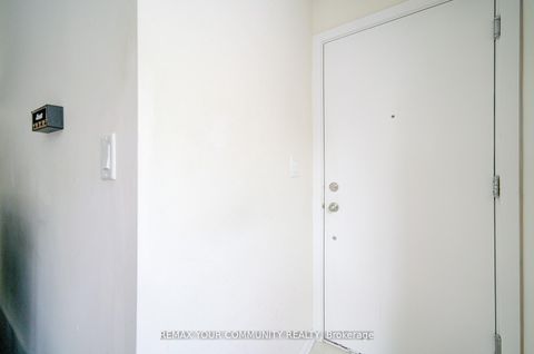Photo 6 at 146 - 34 Fieldway Road, City Centre West, Toronto