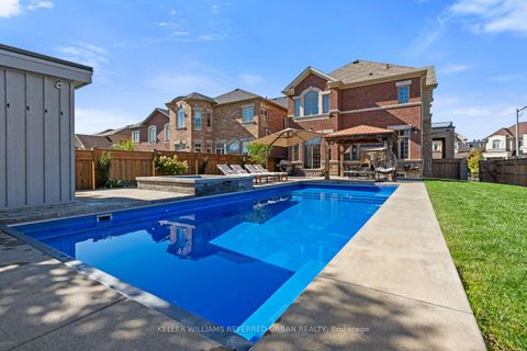 Photo 1 at 79 Chaiwood Court, Patterson, Vaughan