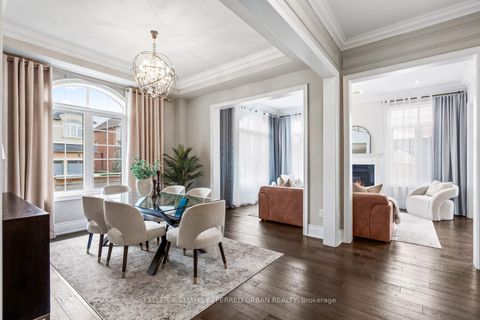 Photo 12 at 79 Chaiwood Court, Patterson, Vaughan