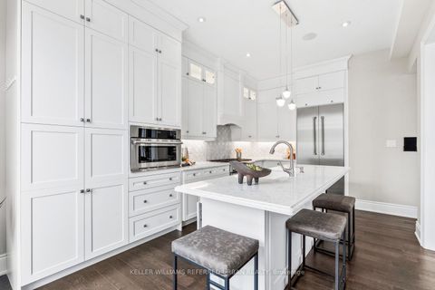 Photo 20 at 79 Chaiwood Court, Patterson, Vaughan