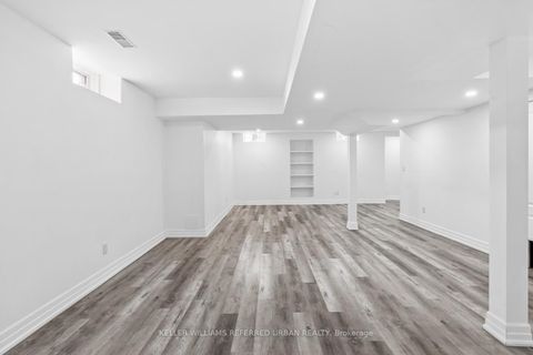 Photo 44 at 79 Chaiwood Court, Patterson, Vaughan