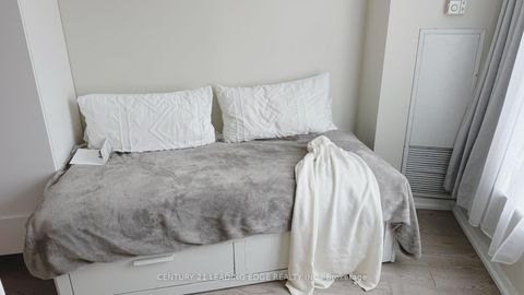 Photo 5 at 1821 - 650 Queens Quay W, Niagara, Toronto