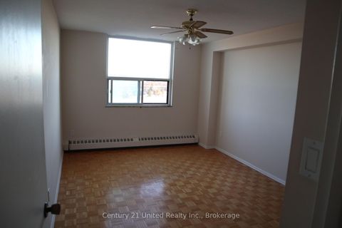 Photo 4 at 1011 - 101 Prudential Drive, Dorset Park, Toronto