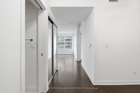 Photo 1 at 911 - 59 East Liberty Street, Niagara, Toronto