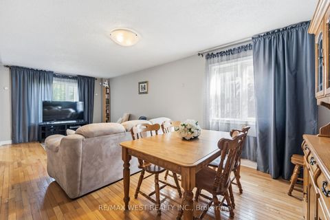 Photo 4 at 149 Deerglen Terrace, Aurora Grove, Aurora
