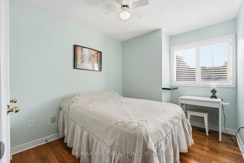 Photo 18 at 149 Deerglen Terrace, Aurora Grove, Aurora