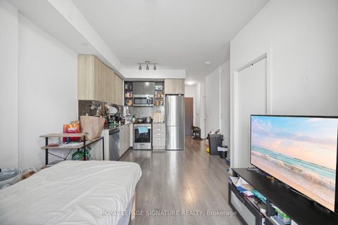 Photo 14 at 615 - 10 De Boers Drive, York University Heights, Toronto