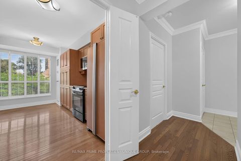 Photo 6 at 317 - 10 Delisle Avenue, St. Clair, Toronto
