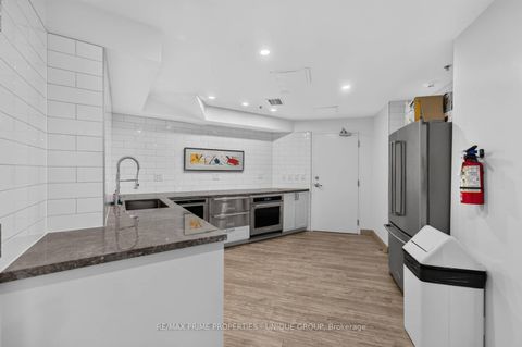 Photo 35 at 317 - 10 Delisle Avenue, St. Clair, Toronto