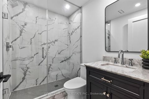 Photo 44 at 21 Foxley Street, Bellwoods, Toronto