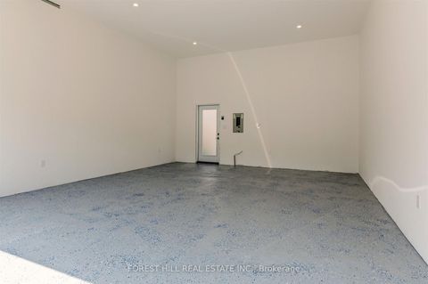 Photo 48 at 21 Foxley Street, Bellwoods, Toronto
