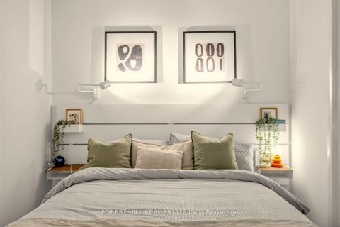 Photo 15 at 518 - 700 King Street W, Niagara, Toronto