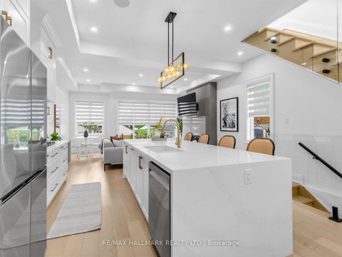 Photo 12 at 34 Roosevelt Road, East York, Toronto
