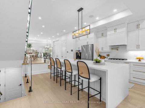 Photo 16 at 34 Roosevelt Road, East York, Toronto