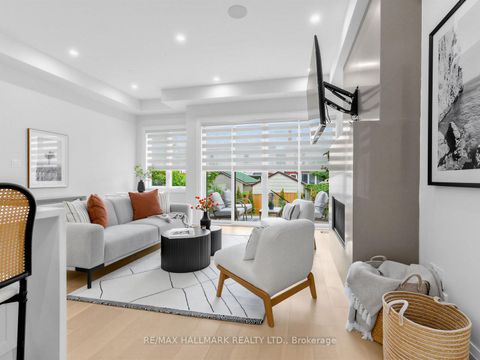 Photo 18 at 34 Roosevelt Road, East York, Toronto