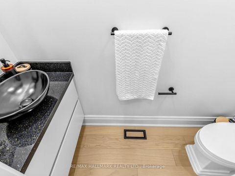 Photo 23 at 34 Roosevelt Road, East York, Toronto