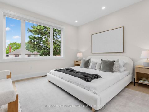 Photo 25 at 34 Roosevelt Road, East York, Toronto
