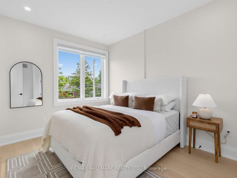 Photo 32 at 34 Roosevelt Road, East York, Toronto