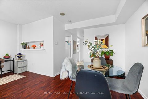 Photo 4 at 504 - 117 Gerrard Street E, Yonge Corridor, Toronto