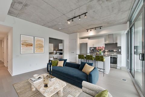 Photo 7 at 914 - 95 Bathurst Street, Waterfront Communities C1, Toronto