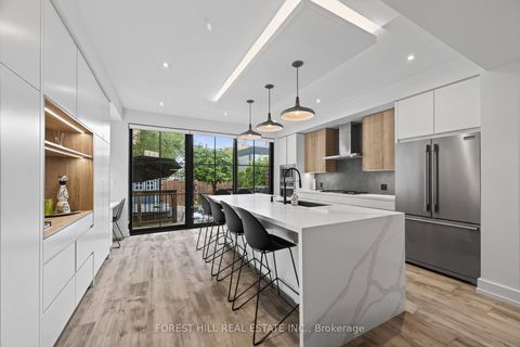 Photo 12 at 309 Wychwood Avenue, Cedarvale, Toronto