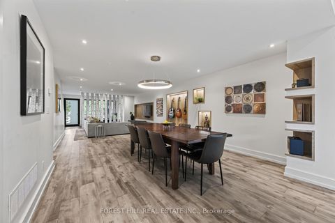 Photo 20 at 309 Wychwood Avenue, Cedarvale, Toronto