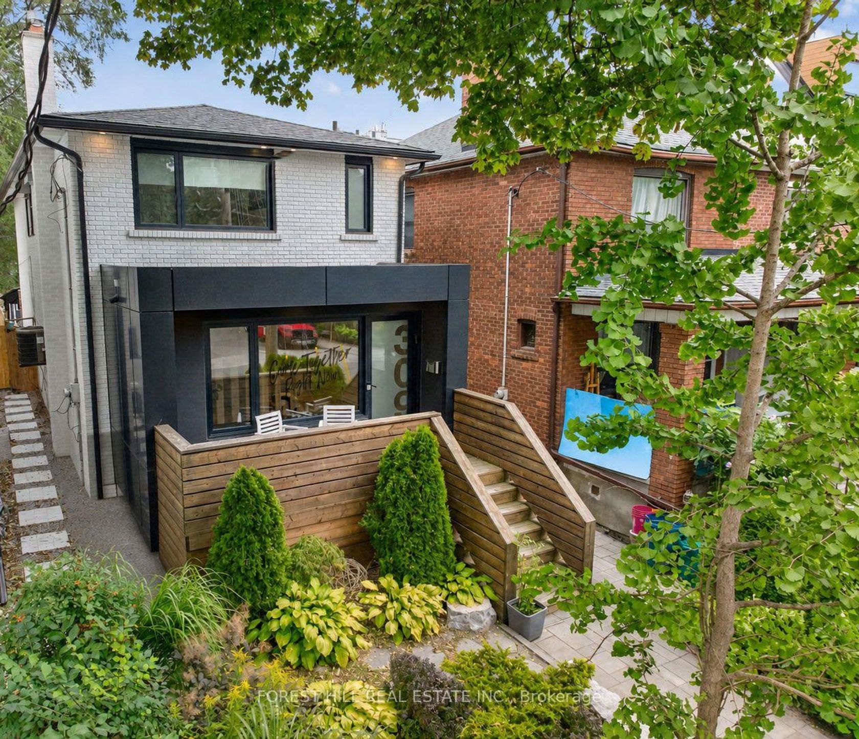 309 Wychwood Avenue, Cedarvale, Toronto 