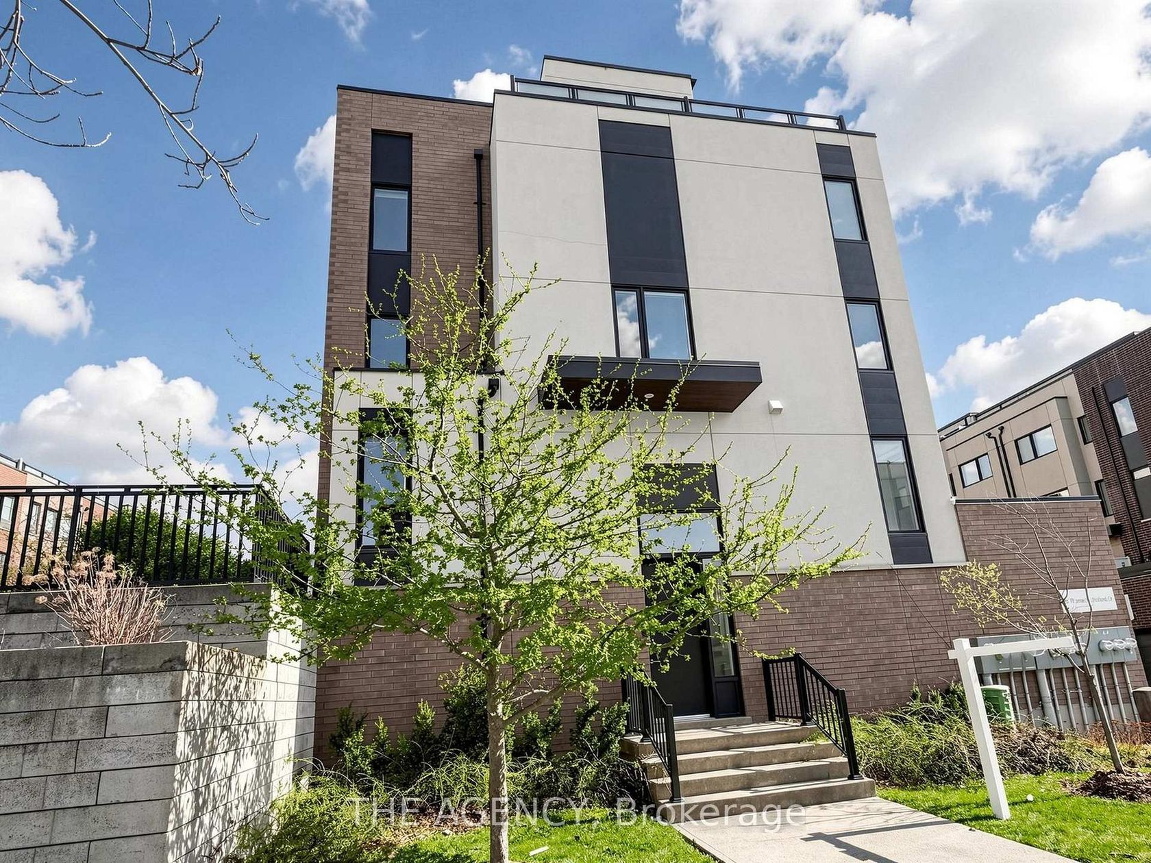 1 - 55 Thomas Mulholland Drive, CFB, Toronto photo number 2