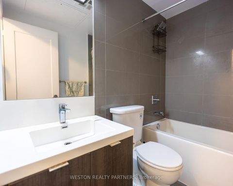 Photo 15 at 1110 - 101 Erskine Avenue, Mount Pleasant West, Toronto