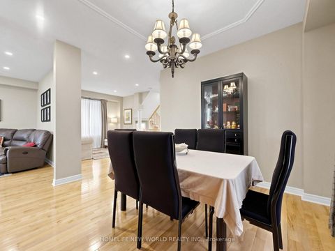 Photo 5 at 37 Timbercreek Court, L'Amoreaux, Toronto