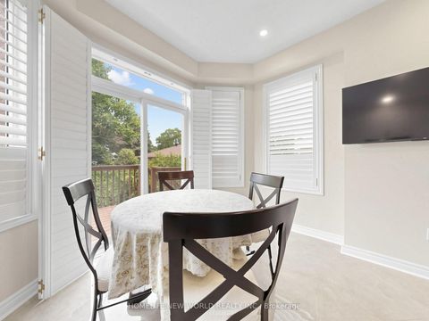 Photo 13 at 37 Timbercreek Court, L'Amoreaux, Toronto