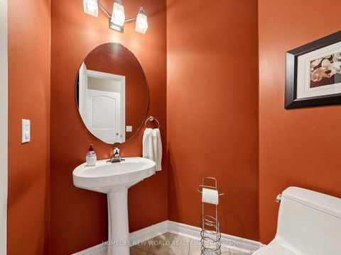 Photo 15 at 37 Timbercreek Court, L'Amoreaux, Toronto
