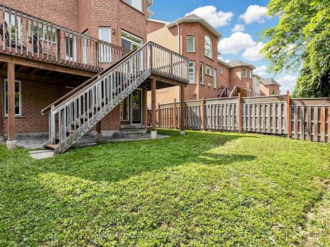 Photo 35 at 37 Timbercreek Court, L'Amoreaux, Toronto