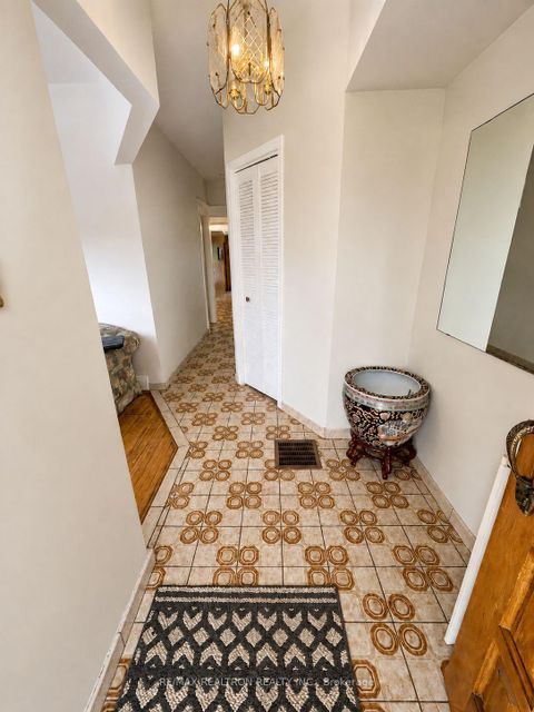 Photo 5 at 442 Northcliffe Boulevard, Oakwood Village, Toronto
