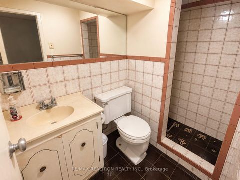 Photo 25 at 442 Northcliffe Boulevard, Oakwood Village, Toronto