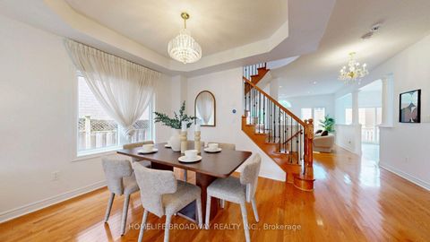 Photo 8 at 11 Melbourne Drive, Rouge Woods, Richmond Hill