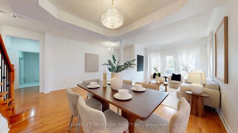 Photo 10 at 11 Melbourne Drive, Rouge Woods, Richmond Hill
