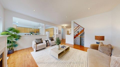 Photo 14 at 11 Melbourne Drive, Rouge Woods, Richmond Hill