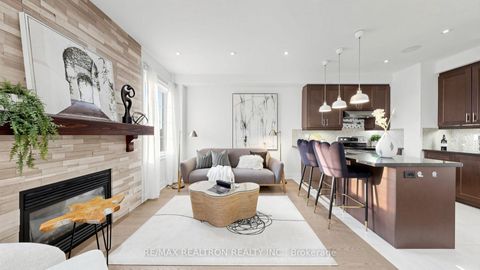 Photo 7 at 103 Alexie Way, Vellore Village, Vaughan