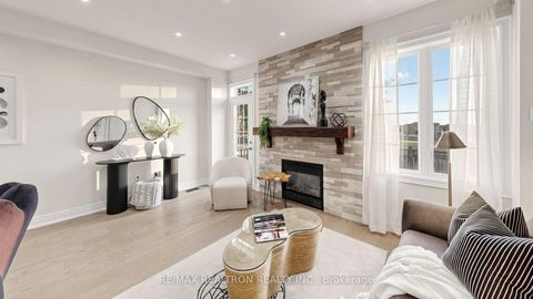 Photo 9 at 103 Alexie Way, Vellore Village, Vaughan