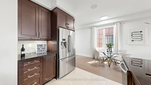 Photo 14 at 103 Alexie Way, Vellore Village, Vaughan