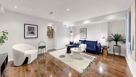 Photo 37 at 103 Alexie Way, Vellore Village, Vaughan