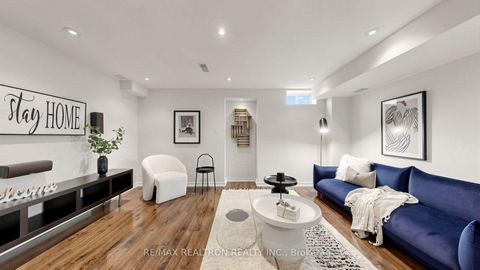 Photo 40 at 103 Alexie Way, Vellore Village, Vaughan